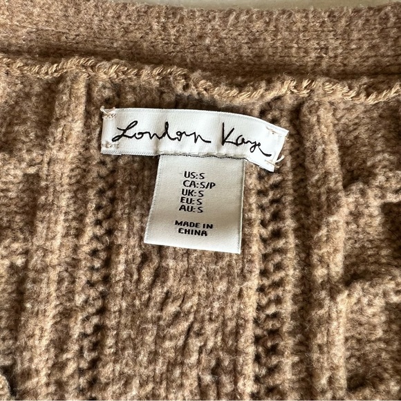 Women’s Sz S Ruffle Up Knit Sweater Preppy V Neck - Picture 8 of 8